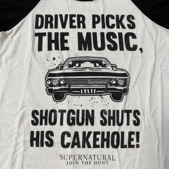 Hot Topic Supernatural Driver Picks the Music Raglan Sleeve Baseball Tee - Picture 3 of 3